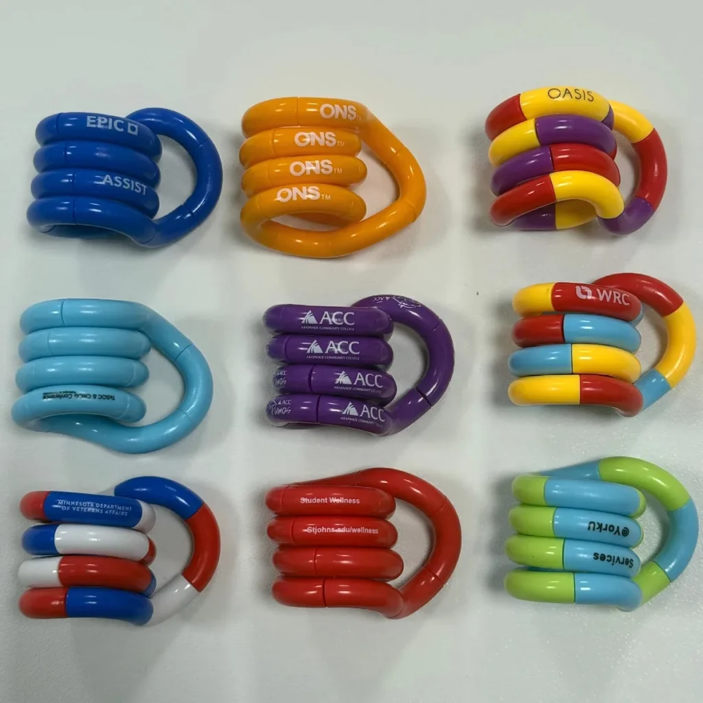 Custom logo twist toy for low MOQ promotional fidget gift orders